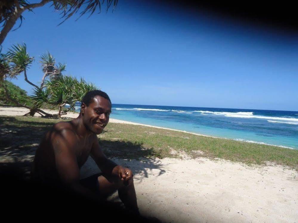 Friendly Beach Looukeureus Екстериор снимка